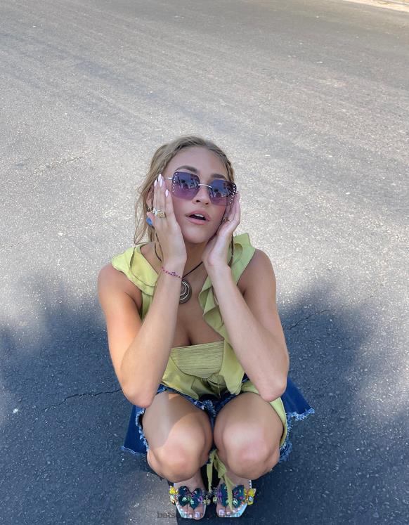 kenar güneş gözlüğü pembe N26HX370 kadınlar Betsey Johnson Aksesuarlar