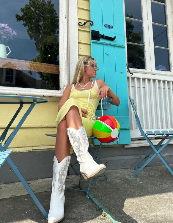 aliza fildişi N26HX2 kadınlar Betsey Johnson ayakkabı