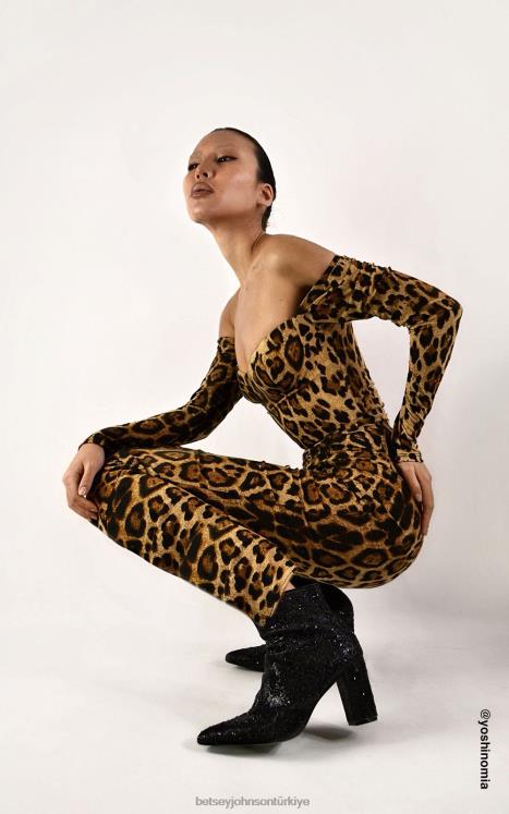 cady siyah N26HX61 kadınlar Betsey Johnson ayakkabı