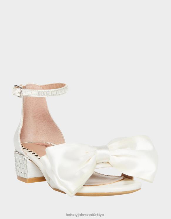 deli fildişi N26HX184 çocuklar Betsey Johnson ayakkabı