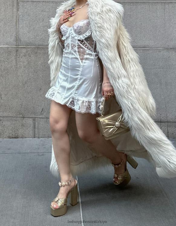 Duvarcı altın N26HX112 kadınlar Betsey Johnson ayakkabı