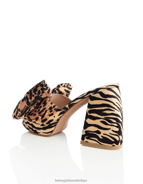 Possie leopar çok N26HX5 kadınlar Betsey Johnson ayakkabı