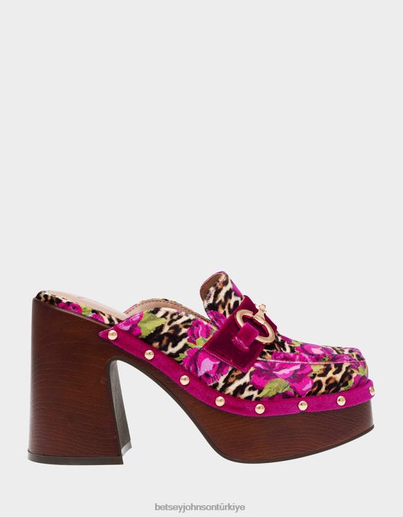 aydın leopar çok N26HX140 kadınlar Betsey Johnson ayakkabı