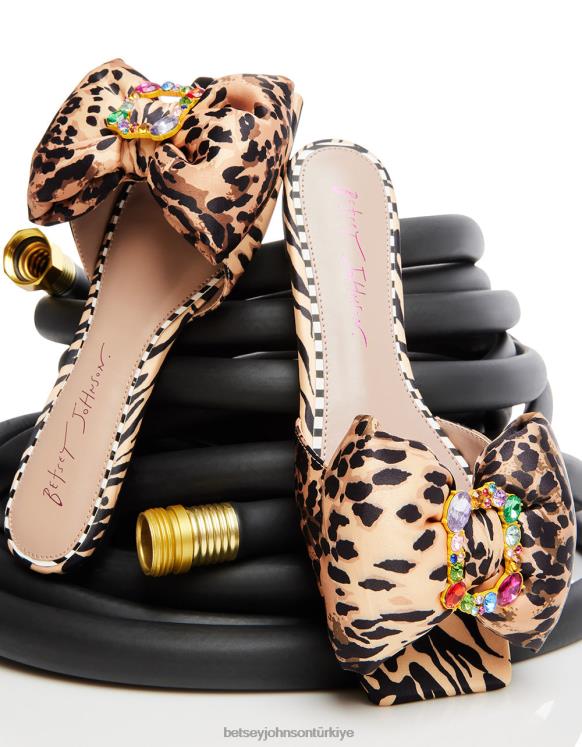 papatya-g leopar çok N26HX59 kadınlar Betsey Johnson ayakkabı