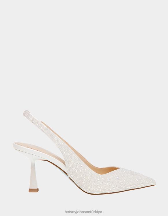 Clark fildişi N26HX75 kadınlar Betsey Johnson ayakkabı