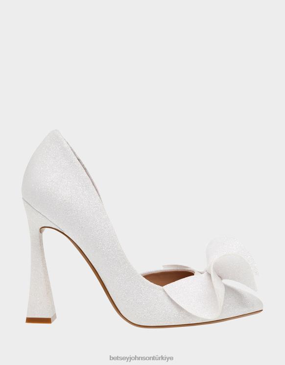 soylu fildişi N26HX84 kadınlar Betsey Johnson ayakkabı